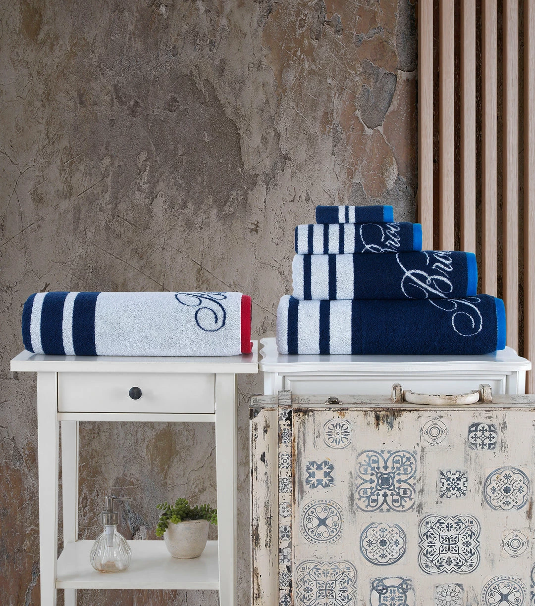 Hot Sale ⭐ Brooks Brothers Nautical Blanket Stripe Bath Mat 🤩 - Image 5