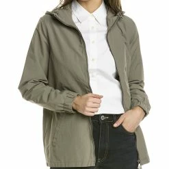 Deals ✨ Brooks Brothers Ripstop Anorak for 👩 women ❤️